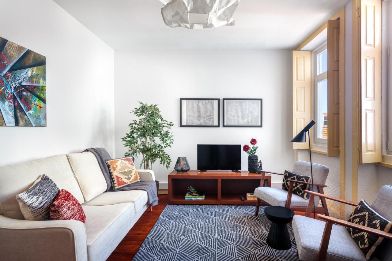 Sao Miguel Apartments Порту Экстерьер фото